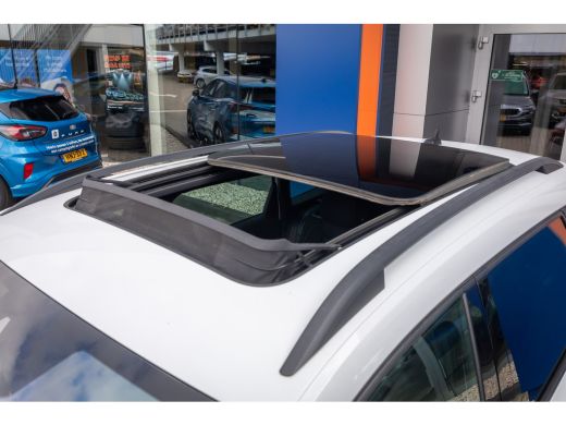 Skoda Karoq 1.5 TSI ACT Sportline Business | Trekhaak (weg-klap) | Pano-dak | 360 camera | Adap.cruise | Prem... ActivLease financial lease