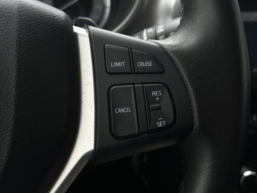 Suzuki Vitara 1.0 Boosterjet Select | Cruise Control | Camera | Stoelverwarming | CarPlay | Trekhaak | ActivLease financial lease