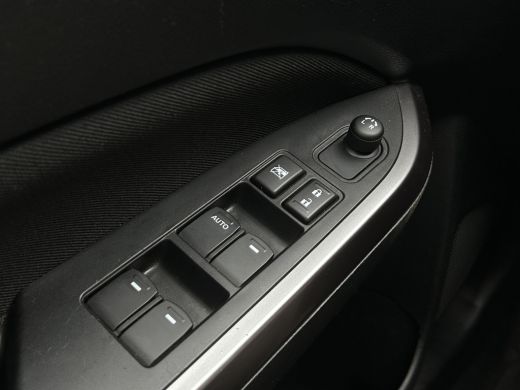 Suzuki Vitara 1.0 Boosterjet Select | Cruise Control | Camera | Stoelverwarming | CarPlay | Trekhaak | ActivLease financial lease