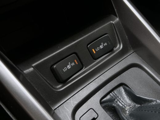 Suzuki Vitara 1.0 Boosterjet Select | Cruise Control | Camera | Stoelverwarming | CarPlay | Trekhaak | ActivLease financial lease