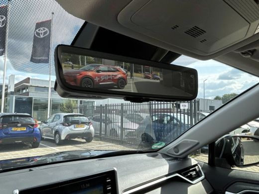 Toyota RAV4 2.5 Hybrid AWD Executive ActivLease financial lease