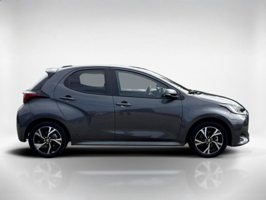 Toyota Yaris 1.5 Hybrid 115 Dynamic ActivLease financial lease
