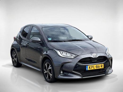 Toyota Yaris 1.5 Hybrid 115 Dynamic ActivLease financial lease