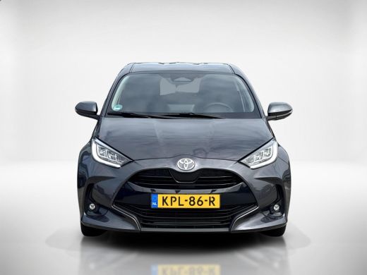 Toyota Yaris 1.5 Hybrid 115 Dynamic ActivLease financial lease