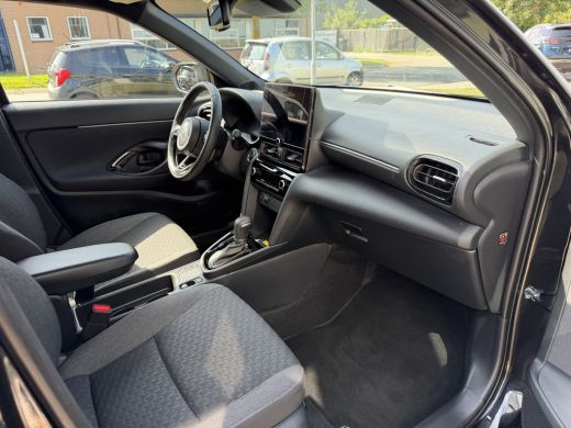 Toyota Yaris Cross 1.5 Hybrid 130 Executive Camera | App Connect | Winterpakket ActivLease financial lease