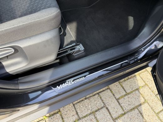 Toyota Yaris Cross 1.5 Hybrid 130 Executive Camera | App Connect | Winterpakket ActivLease financial lease