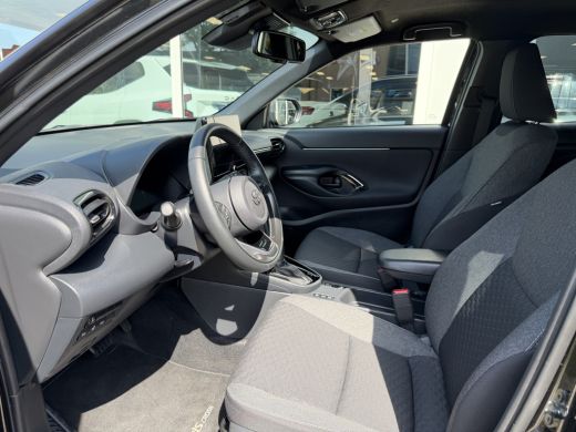 Toyota Yaris Cross 1.5 Hybrid 130 Executive Camera | App Connect | Winterpakket ActivLease financial lease