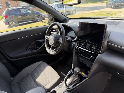 Toyota Yaris Cross 1.5 Hybrid 130 Executive Camera | App Connect | Winterpakket ActivLease financial lease
