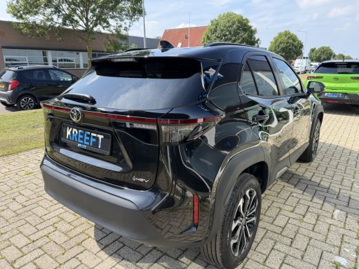 Toyota Yaris Cross 1.5 Hybrid 130 Executive Camera | App Connect | Winterpakket ActivLease financial lease