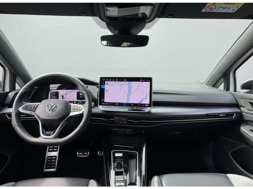 Volkswagen Golf GTE 1.5 eHybrid 272 PK HYBRID GTE-SPORT LEDER/LED-MATRIX/HEAD-UP!/18-INCH/TREKHAAK ActivLease financial lease