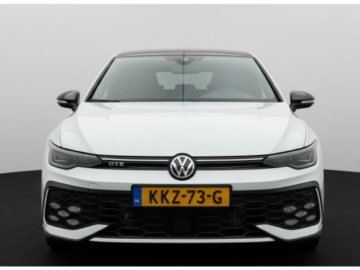 Volkswagen Golf GTE 1.5 eHybrid 272 PK HYBRID GTE-SPORT LEDER/LED-MATRIX/HEAD-UP!/18-INCH/TREKHAAK ActivLease financial lease