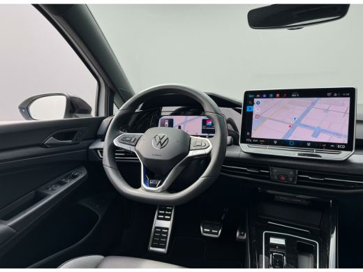 Volkswagen Golf GTE 1.5 eHybrid 272 PK HYBRID GTE-SPORT LEDER/LED-MATRIX/HEAD-UP!/18-INCH/TREKHAAK ActivLease financial lease
