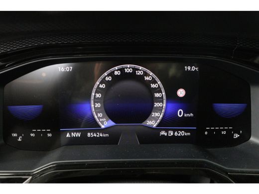 Volkswagen Polo 1.0 TSI Life Business | 1e Eigenaar! | Dealer Onderhouden | LED | Navi By App | Clima | Stoelverw... ActivLease financial lease