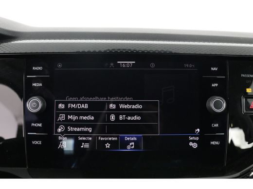 Volkswagen Polo 1.0 TSI Life Business | 1e Eigenaar! | Dealer Onderhouden | LED | Navi By App | Clima | Stoelverw... ActivLease financial lease