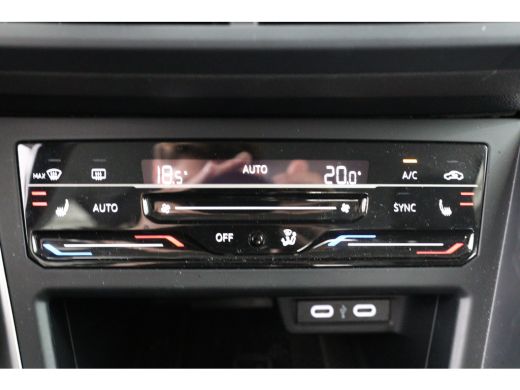 Volkswagen Polo 1.0 TSI Life Business | 1e Eigenaar! | Dealer Onderhouden | LED | Navi By App | Clima | Stoelverw... ActivLease financial lease