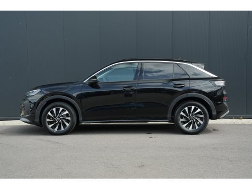 Volkswagen T-Roc Life First Edition, (2026) | 'App-Connect' draadloze smartphone integratie | Automatische afstand... ActivLease financial lease
