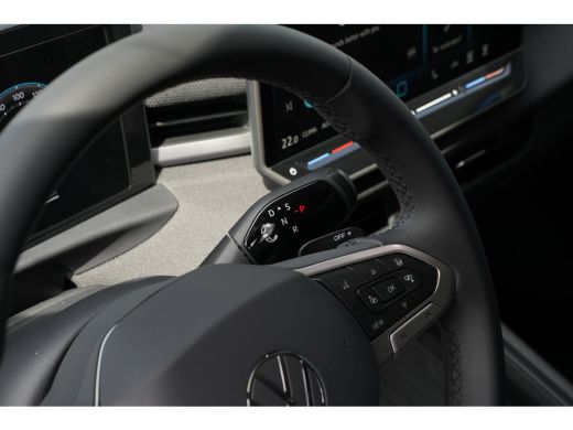 Volkswagen T-Roc Life First Edition, (2026) | 'App-Connect' draadloze smartphone integratie | Automatische afstand... ActivLease financial lease