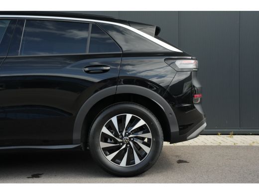 Volkswagen T-Roc Life First Edition, (2026) | 'App-Connect' draadloze smartphone integratie | Automatische afstand... ActivLease financial lease