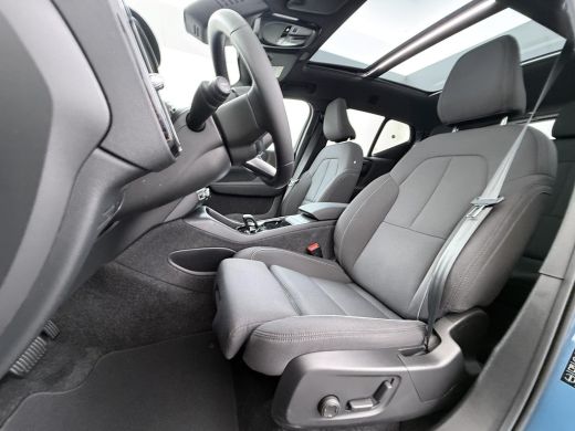 Volvo  XC40 Ultimate Recharge Pure 360 CAMERA | PANORAMADAK | ELEKTRISCHE TREKHAAK | STOEL- & STUURVERWARMING... ActivLease financial lease