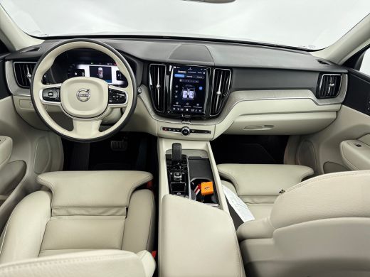 Volvo  XC60 T6 Plus Dark | 19" Allseason | Adaptieve Cruise | Panoramadak | Elektr. verst. Stoelen | Keykess ... ActivLease financial lease