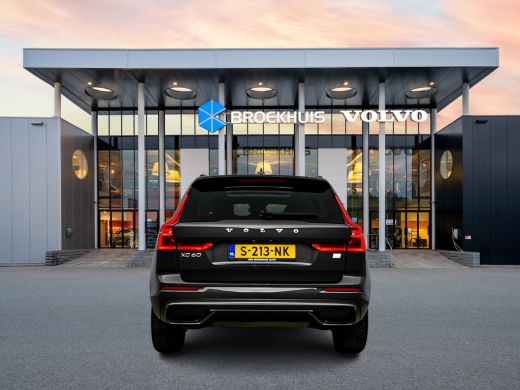 Volvo  XC60 T6 Plus Dark | 19" Allseason | Adaptieve Cruise | Panoramadak | Elektr. verst. Stoelen | Keykess ... ActivLease financial lease