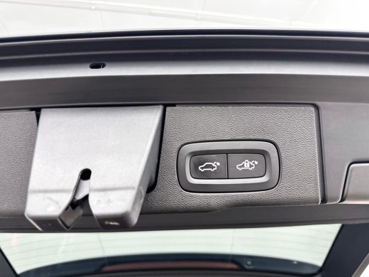 Volvo  XC60 T6 Recharge Plus Dark | 21" | Panoramadak | Elektr. verst. Stoelen | Adaptieve Cruise | BLIS | St... ActivLease financial lease