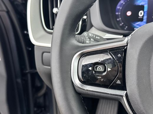 Volvo  XC60 T6 Recharge Plus Dark | 21" | Trekhaak | Harman Kardon | 360 Camera | Elektr. verst. Sportstoelen... ActivLease financial lease