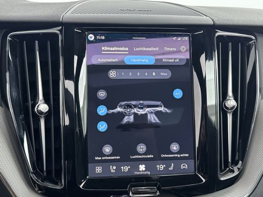 Volvo  XC60 T6 Recharge Plus Dark | 21" | Trekhaak | Harman Kardon | 360 Camera | Elektr. verst. Sportstoelen... ActivLease financial lease