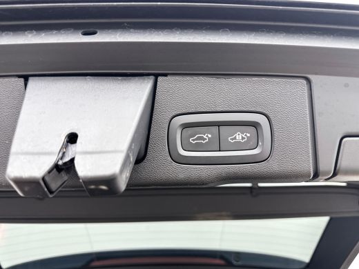 Volvo  XC60 T6 Recharge Plus Dark | 21" | Trekhaak | Harman Kardon | 360 Camera | Elektr. verst. Sportstoelen... ActivLease financial lease