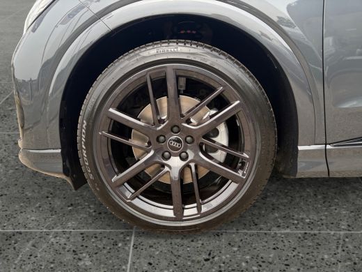 Audi Q4 e-tron S edition performance 82 kWh 286pk | 21" velgen | Panoramadak | Optiek zwart ActivLease financial lease