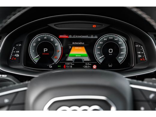 Audi Q8 55 TFSI e quattro Pro Line S 394PK | Trekhaak | Panorama Dak | 360 Camera | Sfeerverlichting | St... ActivLease financial lease