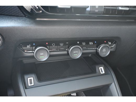 Citroën &euml;-C4 Collection 156pk Extended range 54 kWh DEMO-DEAL! Tot 8 Jaar Garantie! | Navigatie | Achteruitrij... ActivLease financial lease