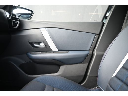 Citroën &euml;-C4 Collection 156pk Extended range 54 kWh DEMO-DEAL! Tot 8 Jaar Garantie! | Navigatie | Achteruitrij... ActivLease financial lease