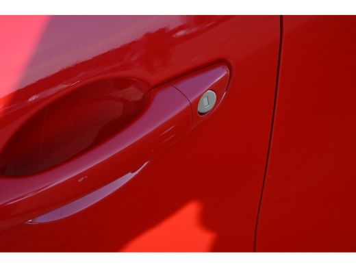 Fiat 600 1.2 Hybrid La Prima 110pk | Vol-Leder | Adaptive Cruise | Masssage | Stoelverwarming | Elektr. Ac... ActivLease financial lease