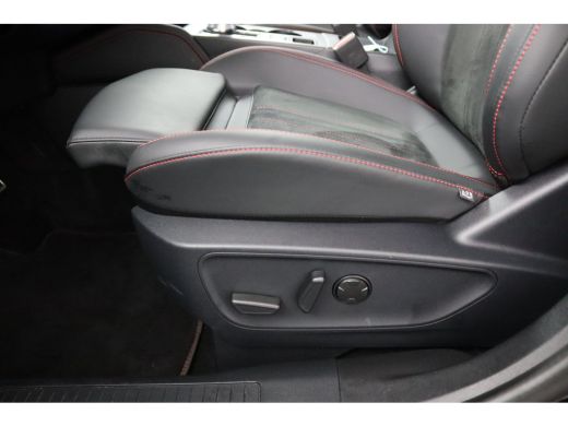Ford Kuga 2.5 PHEV ST-Line X | Matrix LED | Elek. AGR Stoelen | Winterpack | Head-Up Display | B&O Audio | ... ActivLease financial lease