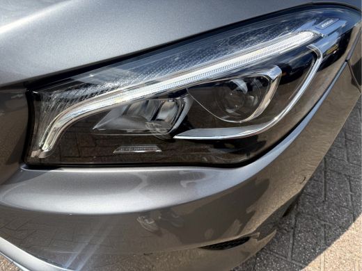 Mercedes-Benz CLA Shooting Brake 180 Business Solution 18''Lmv, Camera, Led, Trekhaak ActivLease financial lease