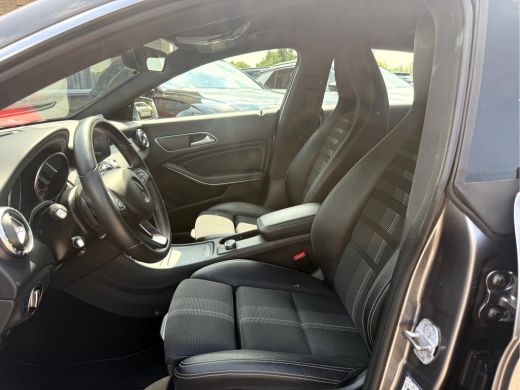 Mercedes-Benz CLA Shooting Brake 180 Business Solution 18''Lmv, Camera, Led, Trekhaak ActivLease financial lease