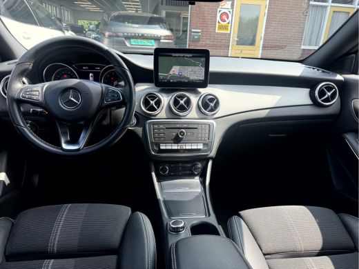 Mercedes-Benz CLA Shooting Brake 180 Business Solution 18''Lmv, Camera, Led, Trekhaak ActivLease financial lease