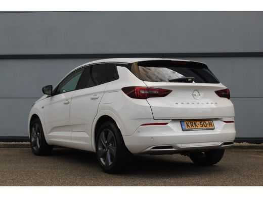 Opel Grandland 1.6 Turbo Plug-In Hybrid Business Elegance | Trekh. | Adaptive | Stuur Verw. | Camera | Carplay |... ActivLease financial lease