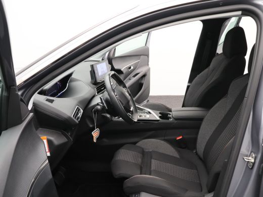 Peugeot 3008 1.2 PureTech Blue Lease Premium | Achteruitrijcamera | Cruise Control | Climate Control | Apple C... ActivLease financial lease