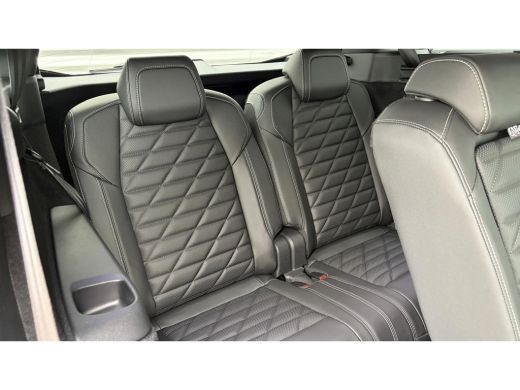Peugeot 5008 GT Exclusive | Adaptieve cruise control met Stop&Go functie | LED 3D-achterlichten | Pack Safety ... ActivLease financial lease