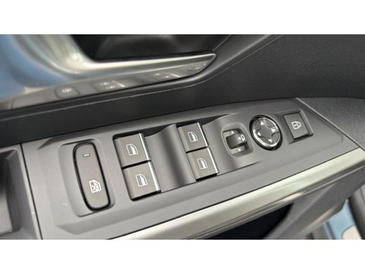 Peugeot 5008 GT Exclusive | Adaptieve cruise control met Stop&Go functie | LED 3D-achterlichten | Pack Safety ... ActivLease financial lease