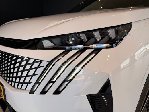 Peugeot e-3008 GT Avantage 210 73 kWh | VOORRAAD ACTIE | 8 JAAR GARANTIE | | Adapt. Cruise | Alcantara | 360 Cam... ActivLease financial lease