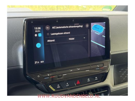 Volkswagen ID. Buzz Cargo Cargo 77kWh 96%SOH ! 3-ZITS // ADAP.CRUISE // 19-INCH // CAMERA // CARPLAY ActivLease financial lease