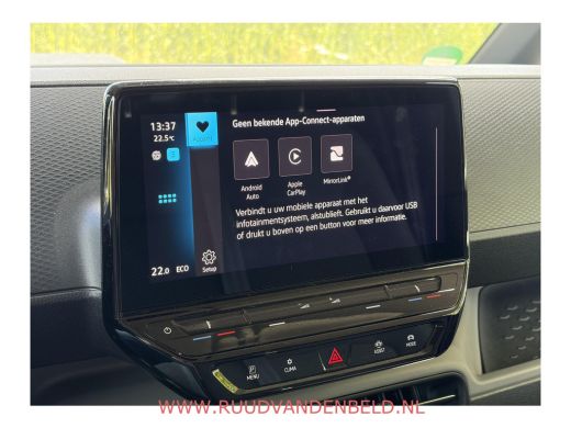 Volkswagen ID. Buzz Cargo Cargo 77kWh 96%SOH ! 3-ZITS // ADAP.CRUISE // 19-INCH // CAMERA // CARPLAY ActivLease financial lease