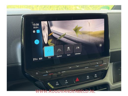 Volkswagen ID. Buzz Cargo Cargo 77kWh 96%SOH ! 3-ZITS // ADAP.CRUISE // 19-INCH // CAMERA // CARPLAY ActivLease financial lease