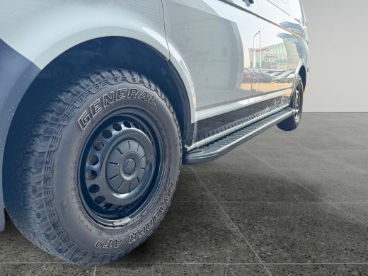 Volkswagen Transporter 2.0 TDI L1 90PK Camper Edition | Walstroom | Schuiframen | Apple carplay | 3 zits ActivLease financial lease