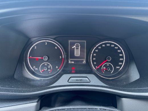Volkswagen Transporter 2.0 TDI L1 90PK Camper Edition | Walstroom | Schuiframen | Apple carplay | 3 zits ActivLease financial lease