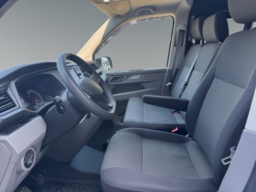 Volkswagen Transporter 2.0 TDI L1 90PK Camper Edition | Walstroom | Schuiframen | Apple carplay | 3 zits ActivLease financial lease