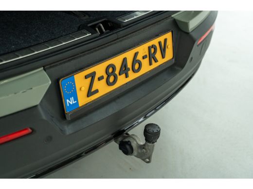 Volvo  C40 Extended Range Plus 82 kWh | Trekhaak | Privacy glas | All season | Climate Pack ActivLease financial lease